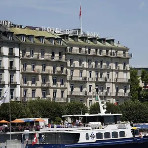 The Ritz-carlton De La Paix, Hotel